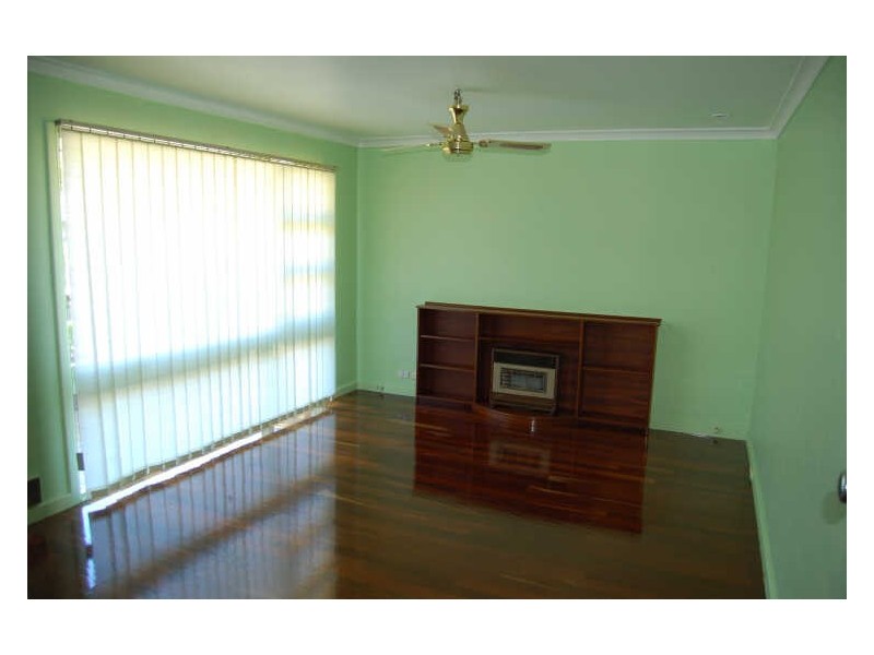 25 Gribble Avenue, Armadale WA 6112