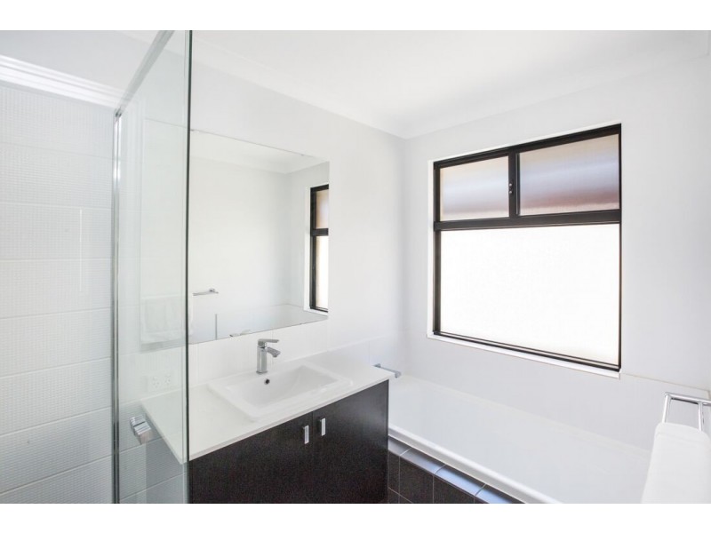 47 Manhattan Concourse, Hilbert WA 6112