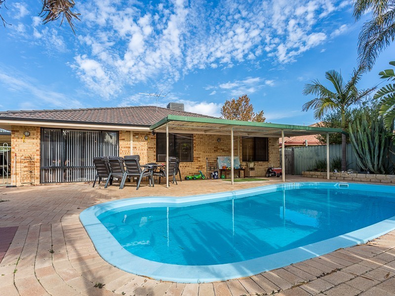 68 Folland Parade, Atwell WA 6164