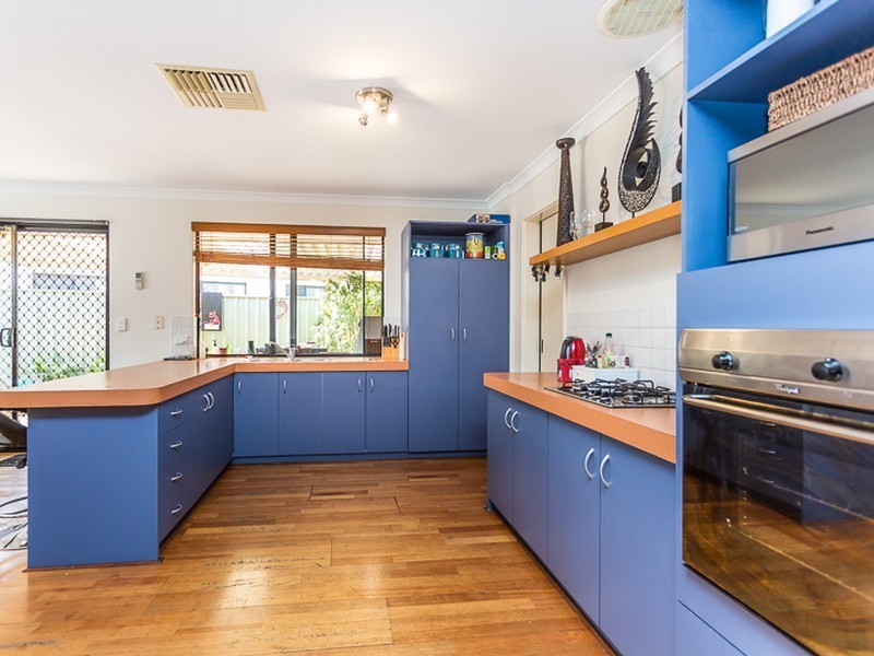 68 Folland Parade, Atwell WA 6164