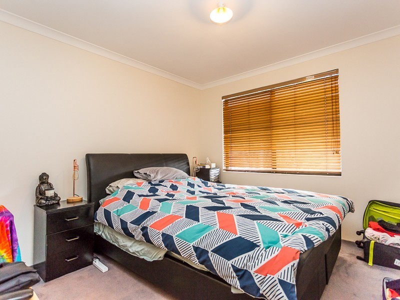 68 Folland Parade, Atwell WA 6164