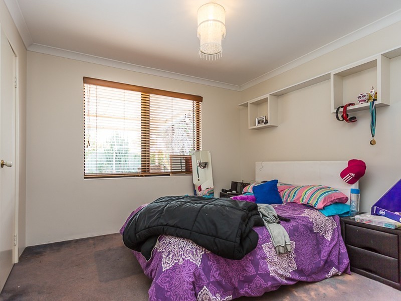 68 Folland Parade, Atwell WA 6164
