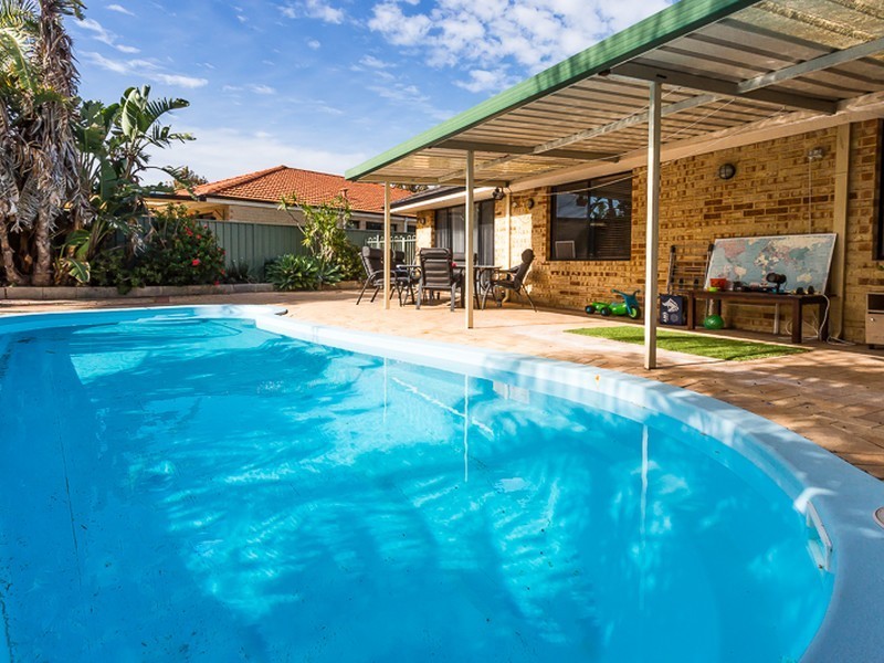 68 Folland Parade, Atwell WA 6164