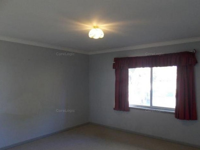 5 Dawson Way, Parmelia WA 6167