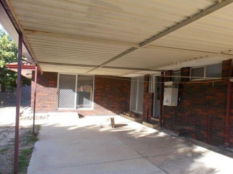 5 Dawson Way, Parmelia WA 6167