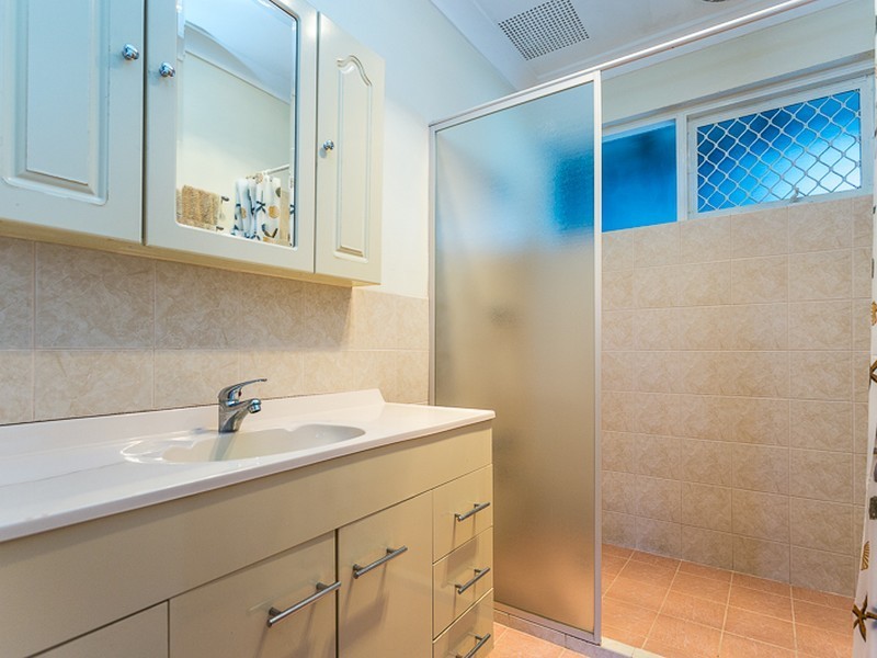 8 Phylma Street, Armadale WA 6112