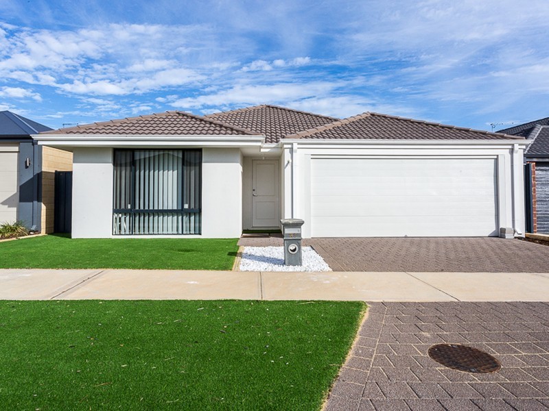 38 Araucaria Boulevard, Byford WA 6122