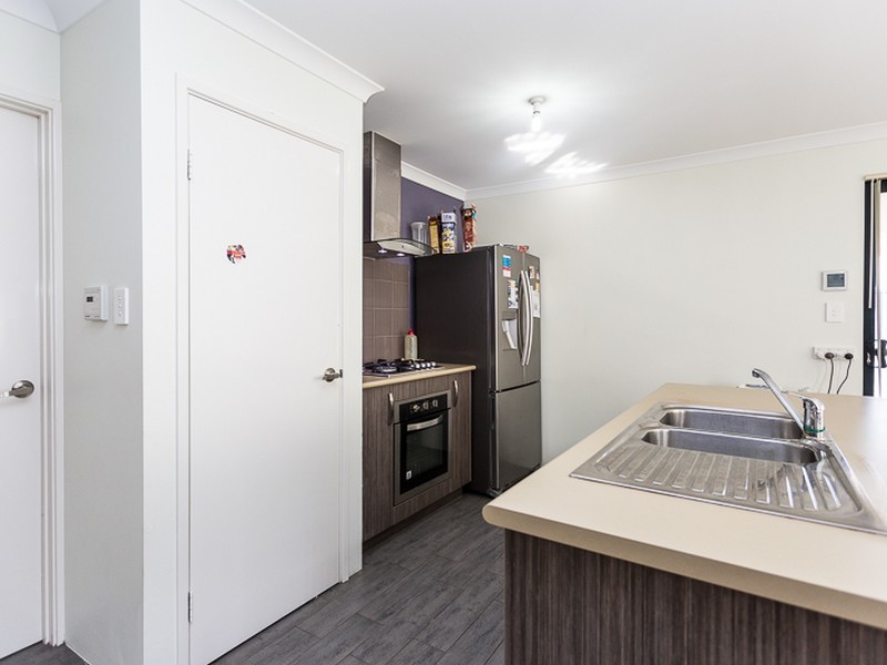 38 Araucaria Boulevard, Byford WA 6122