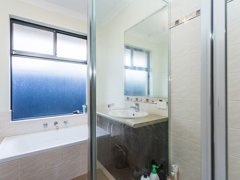 38 Araucaria Boulevard, Byford WA 6122