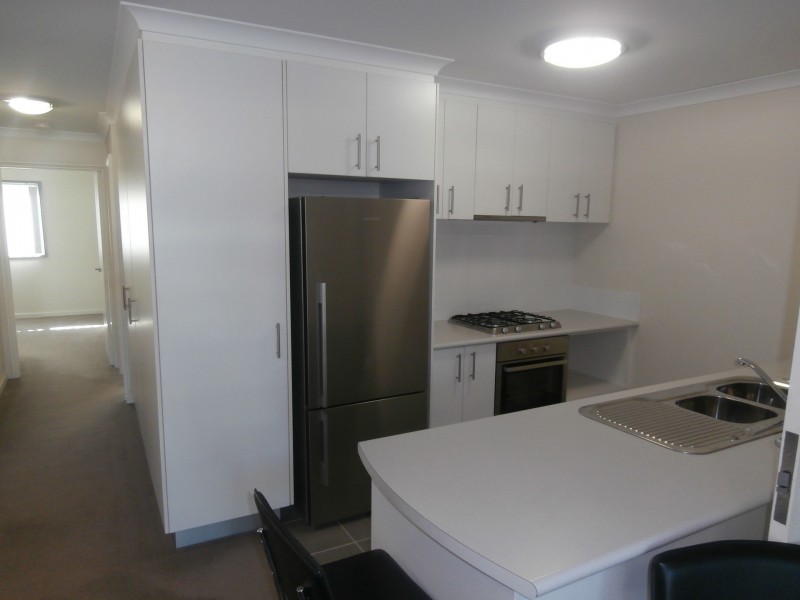 20/34 Malata Crescent, Success WA 6164