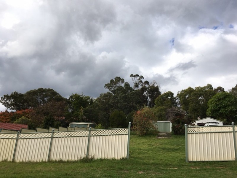 47 Derry Avenue, Mount Nasura WA 6112