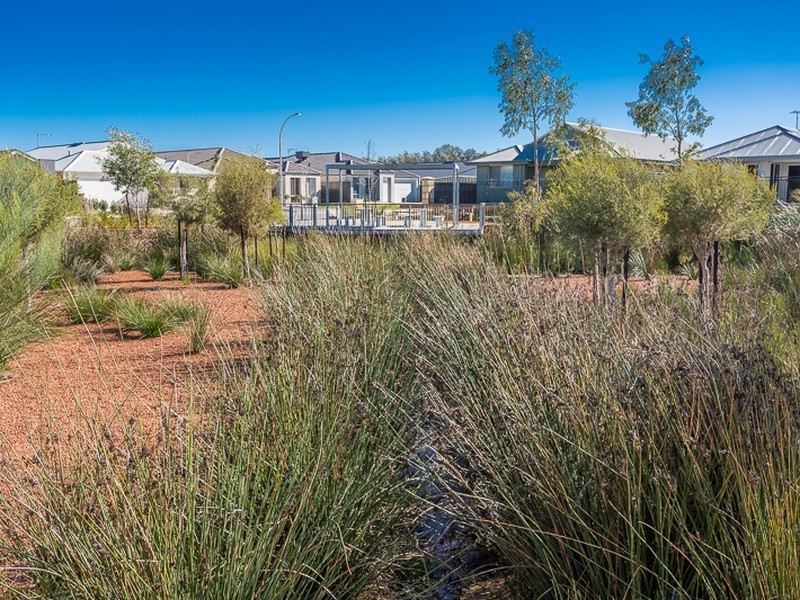 1 Thoroughbred Drive, Darling Downs WA 6122