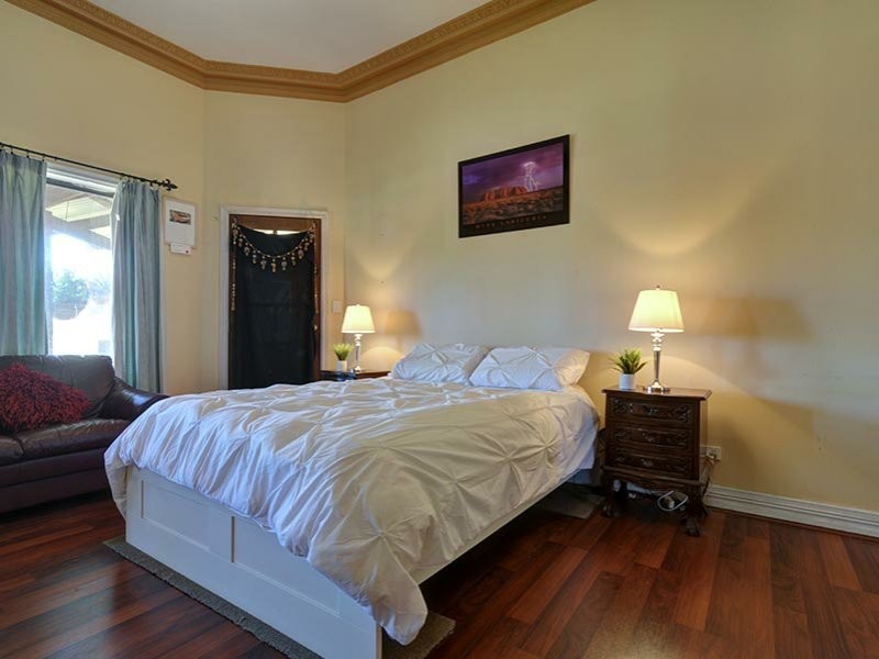 302 South Western Highway, Wungong WA 6112