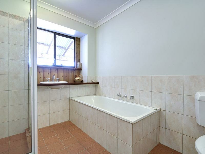 302 South Western Highway, Wungong WA 6112