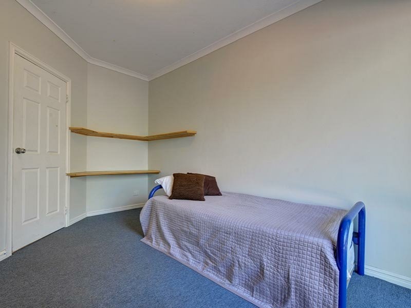 302 South Western Highway, Wungong WA 6112