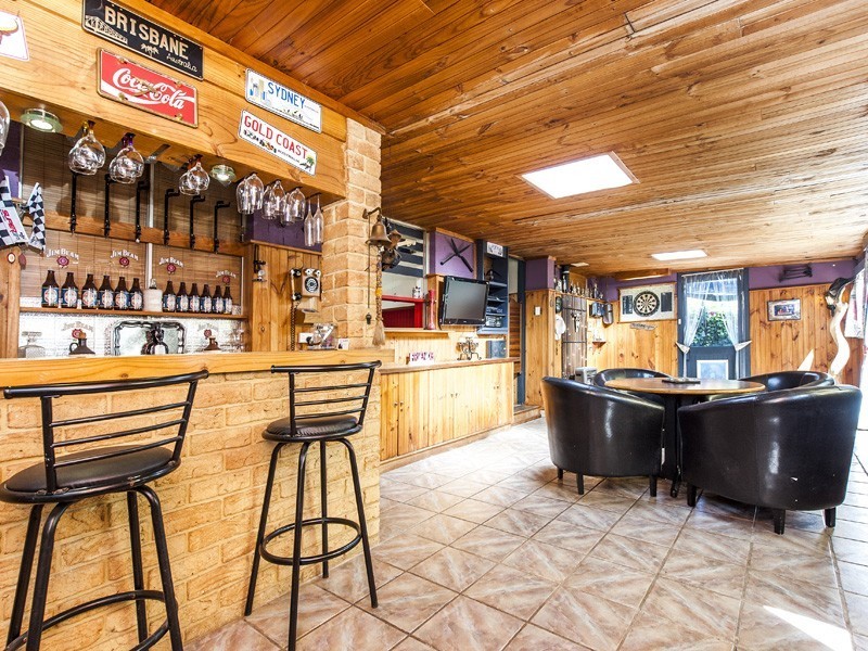 4 Phylma Street, Armadale WA 6112