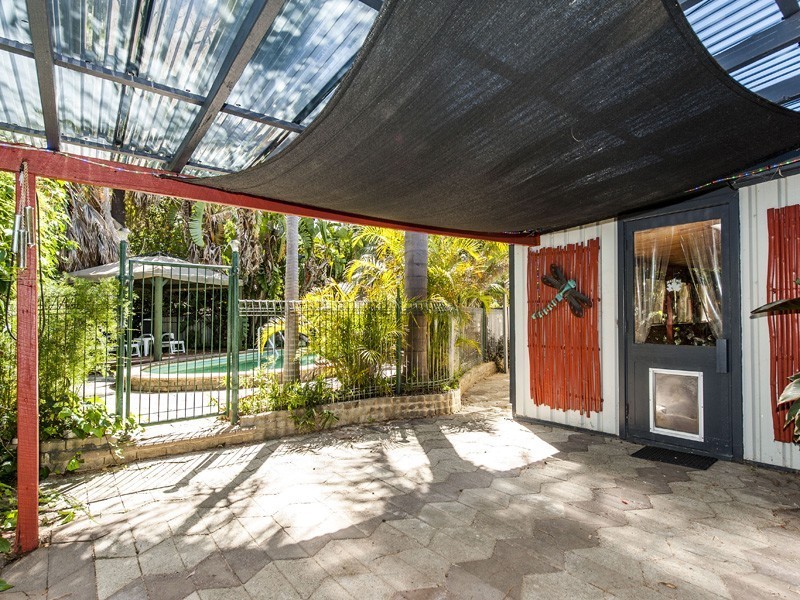 4 Phylma Street, Armadale WA 6112