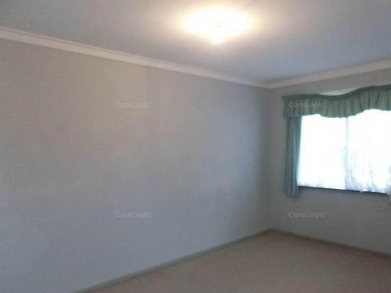 5 Dawson Way, Parmelia WA 6167