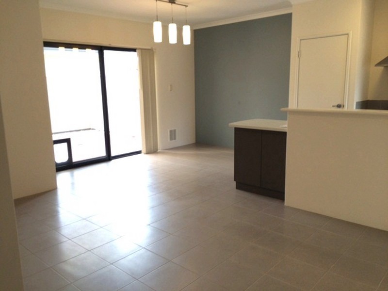 1/7 Crossville Way, Success WA 6164