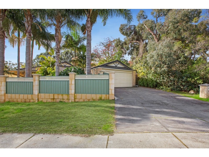 22 Buckingham Road, Kelmscott WA 6111