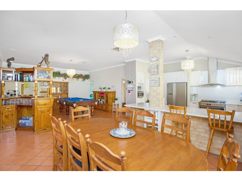 22 Buckingham Road, Kelmscott WA 6111
