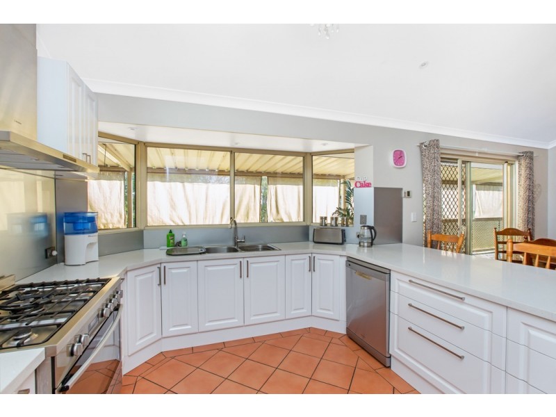 22 Buckingham Road, Kelmscott WA 6111