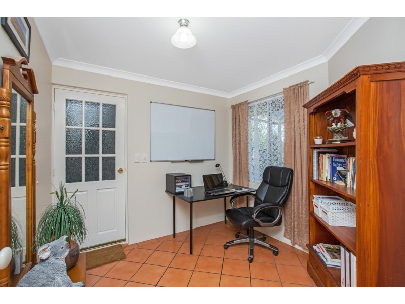 22 Buckingham Road, Kelmscott WA 6111