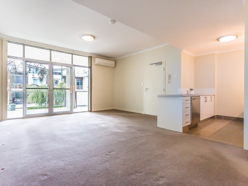 19/34 Malata Crescent, Success WA 6164