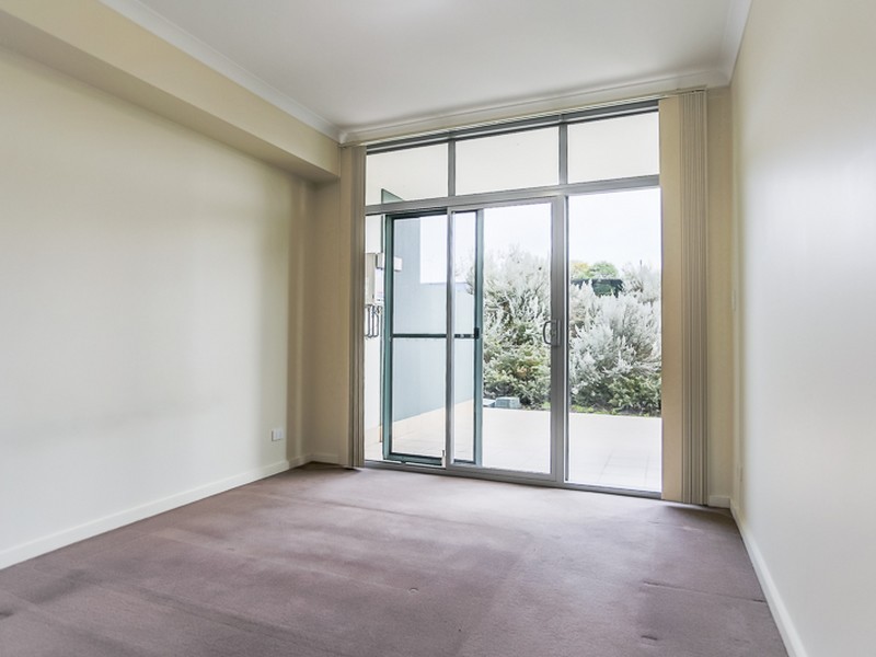 19/34 Malata Crescent, Success WA 6164