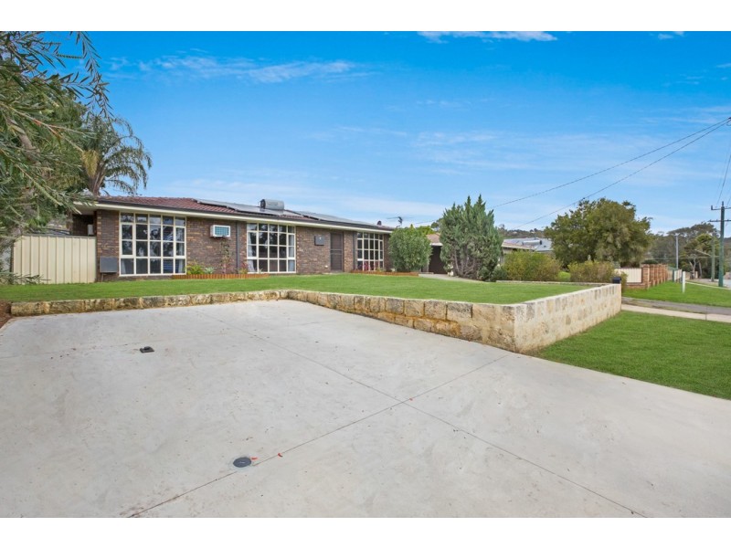 141 Brookton Highway, Kelmscott WA 6111