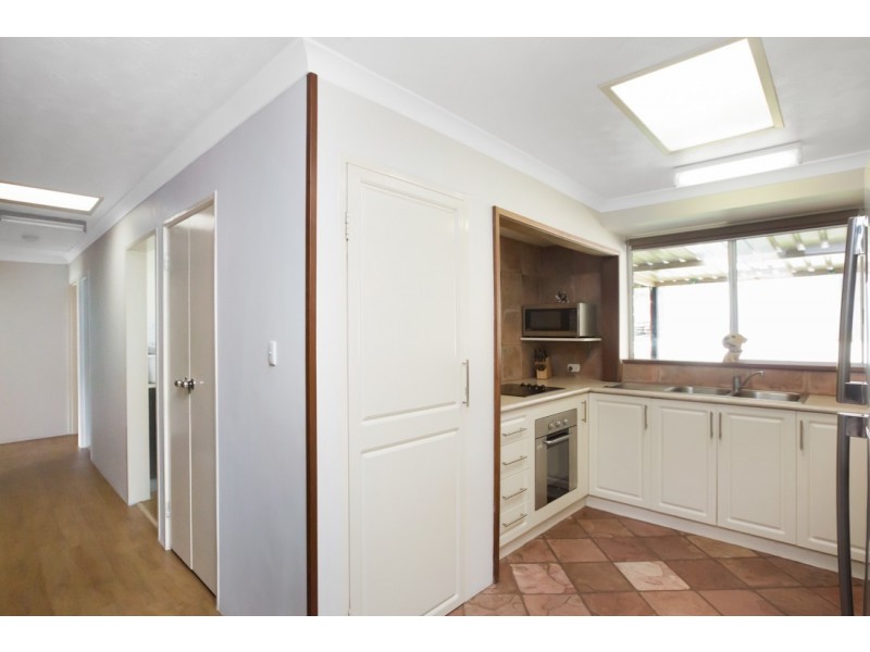 141 Brookton Highway, Kelmscott WA 6111