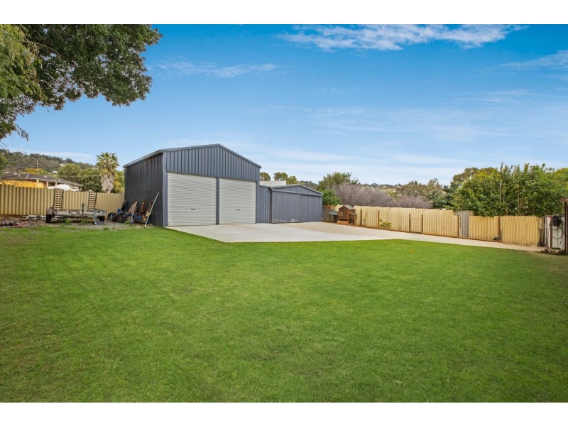 141 Brookton Highway, Kelmscott WA 6111
