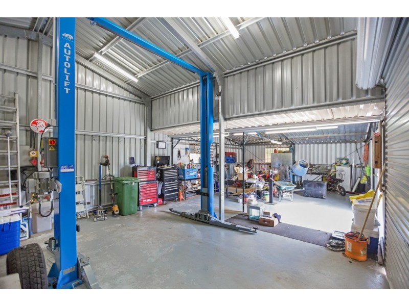 141 Brookton Highway, Kelmscott WA 6111