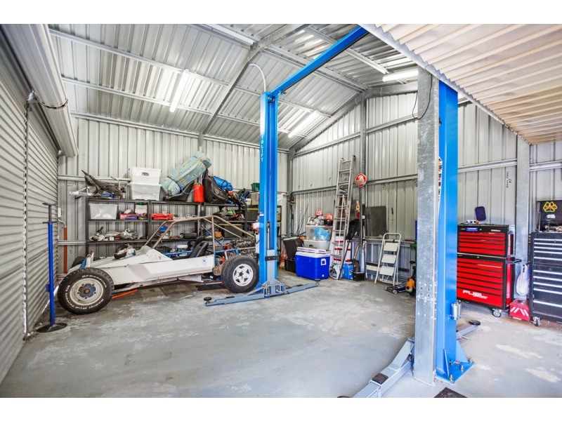 141 Brookton Highway, Kelmscott WA 6111