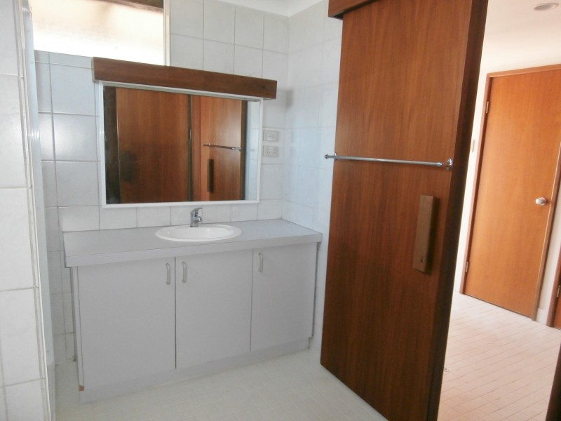 21 East Churchill Avenue, Beeliar WA 6164