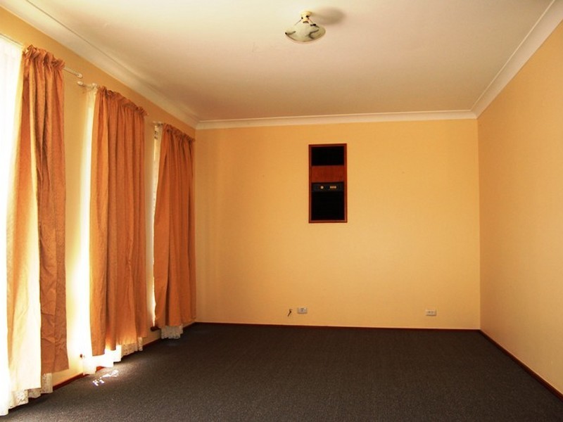 5 Peel Court, Armadale WA 6112