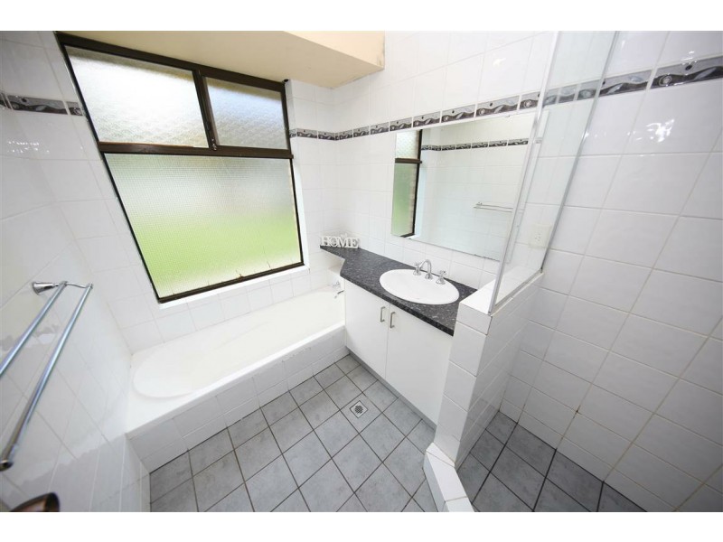 94 Ravenscroft Way, Kelmscott WA 6111