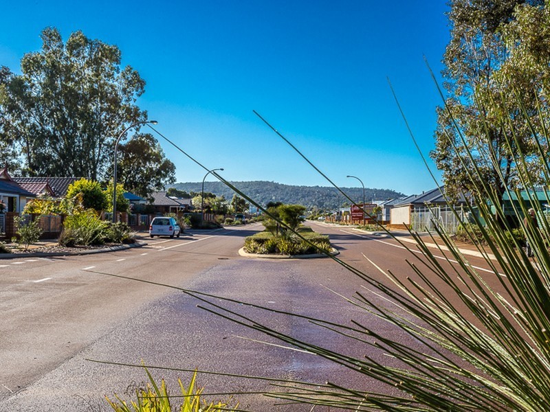 73 Mead Street, Byford WA 6122