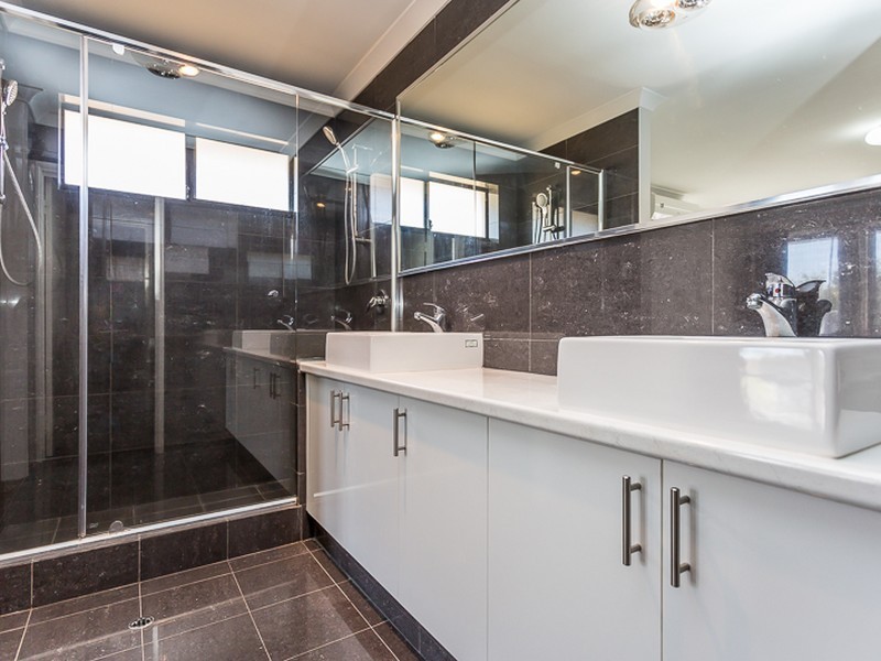 22 Randazzo Way, Yangebup WA 6164