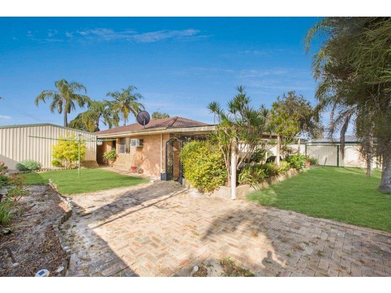 8 Dancy Way, Seville Grove WA 6112