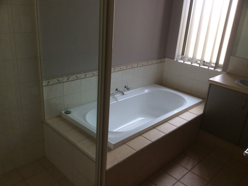 290 Westfield Road, Seville Grove WA 6112