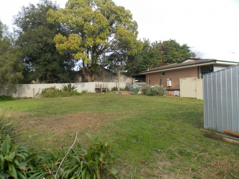 23A Stepney Road, Armadale WA 6112