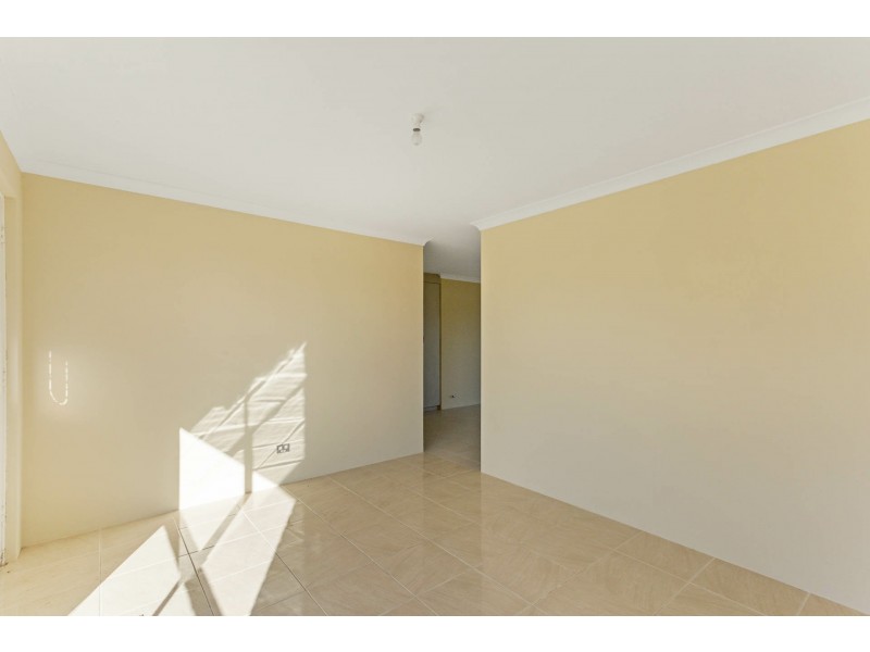 29 Hansen Road, Seville Grove WA 6112