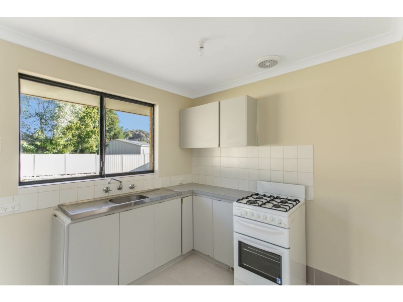 29 Hansen Road, Seville Grove WA 6112