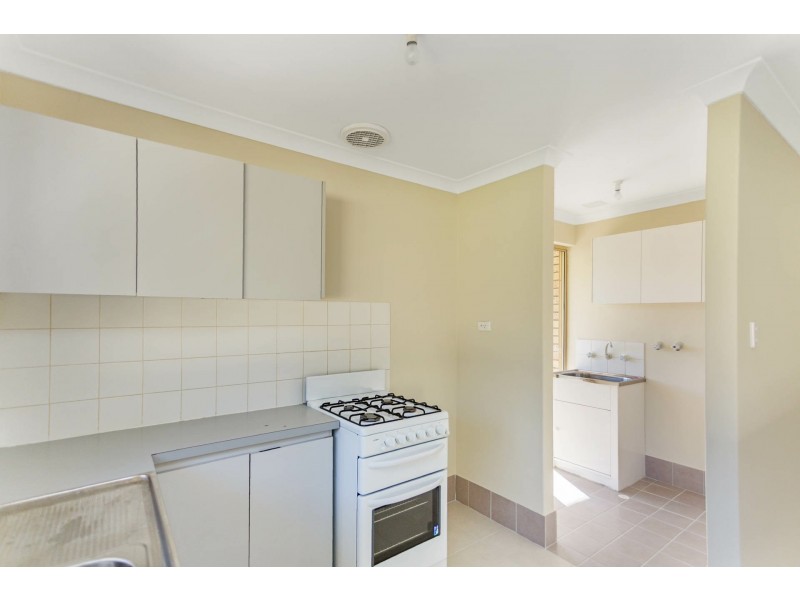 29 Hansen Road, Seville Grove WA 6112