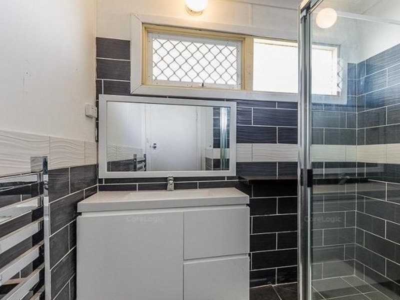 9 Cabarita Road, Armadale WA 6112