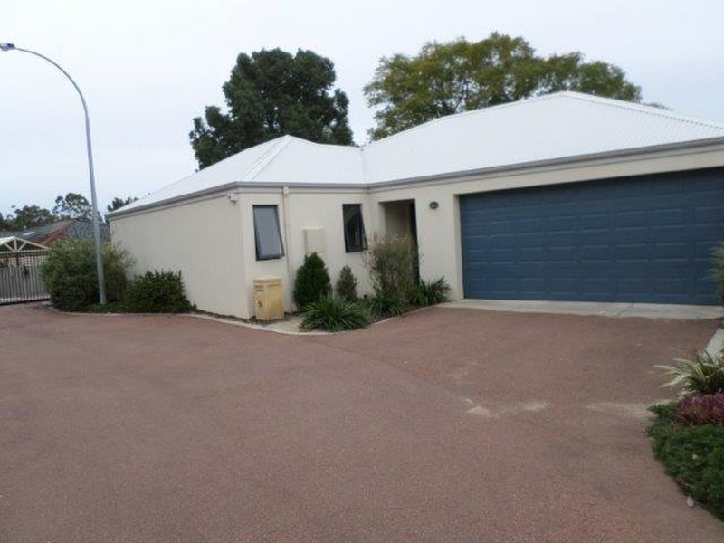 51/191 Railway Avenue, Kelmscott WA 6111