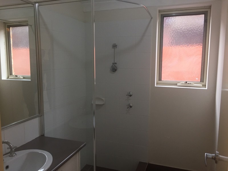 2/50 Sixth Road, Armadale WA 6112