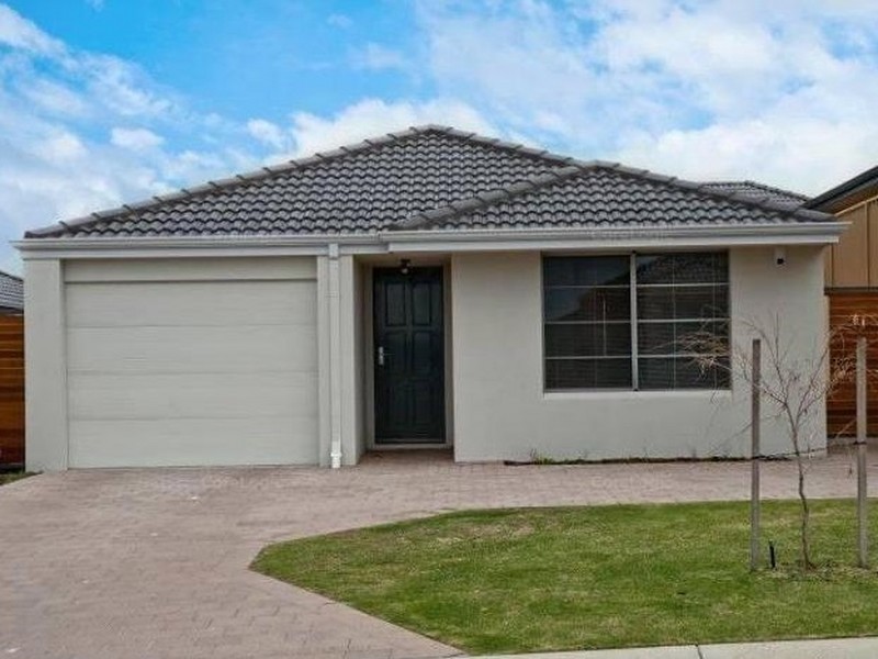 16 Dunkirk Link, Girrawheen WA 6064
