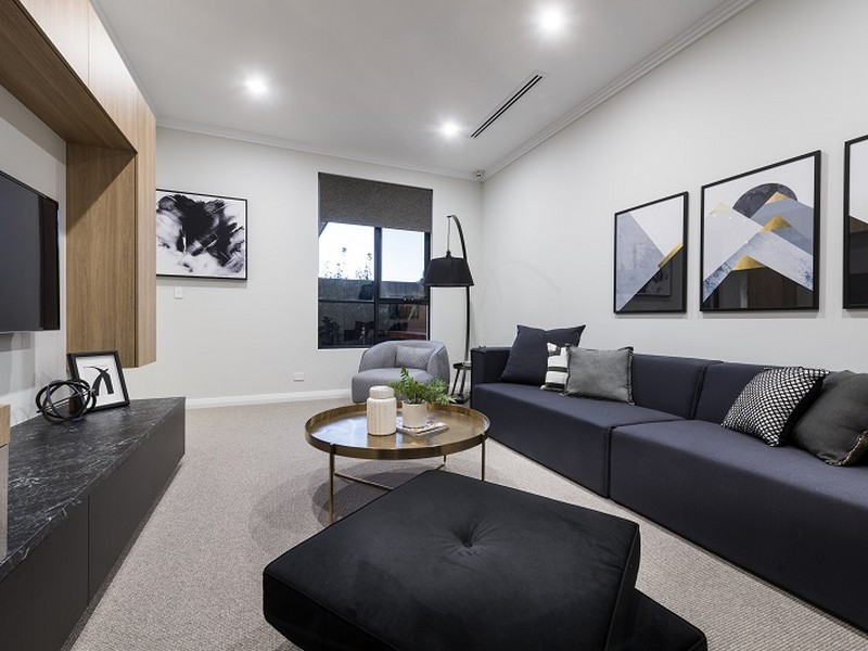 25 Cascade Road, Lakelands WA 6180